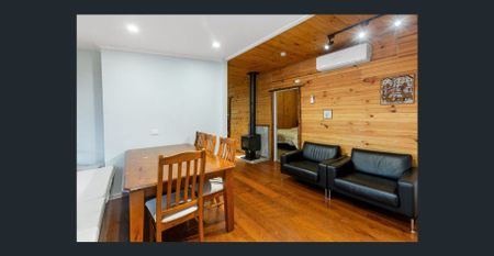 unit A and unit B - Photo 2