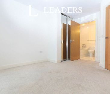 2 bedroom apartment to rent Arethusa House, Gunwharf Quays, Portsmo... - Photo 5