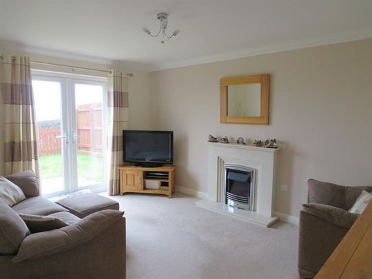 3 bedroom detached house to rent - Photo 1