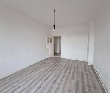 Großzügige 3-Zimmer-Wohnung in der Streitstraße im Angebot! - Photo 1