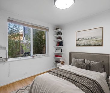 One-Bedroom Gem in Boutique Block - Photo 4