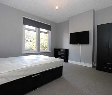 3 Bed - Browning Street - 3 Bedroom Student/professional Home Fully... - Photo 2