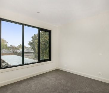 4/30 Holloway Street, Ormond - Photo 4