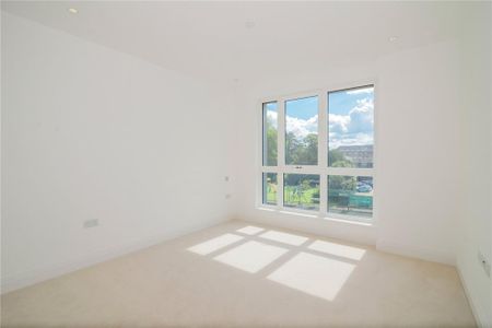 3 bedroom apartment to rent - Photo 2
