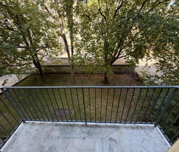 Bel appartement de 5 pièces au 2ème étage. - Photo 1