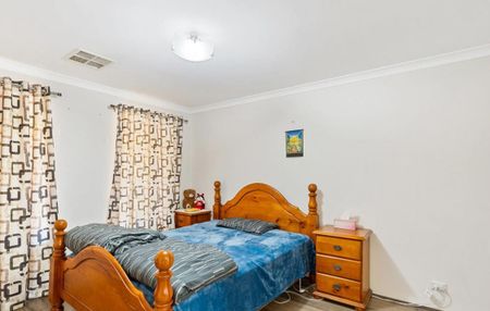 30 Cheltenham Loop, Bertram WA 6167 - House For Rent | Domain - Photo 3