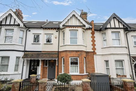 4 bedroom terraced house to rent - Photo 5