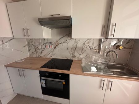 Room in a Shared House, South Park Terrace, IG1 - Photo 2