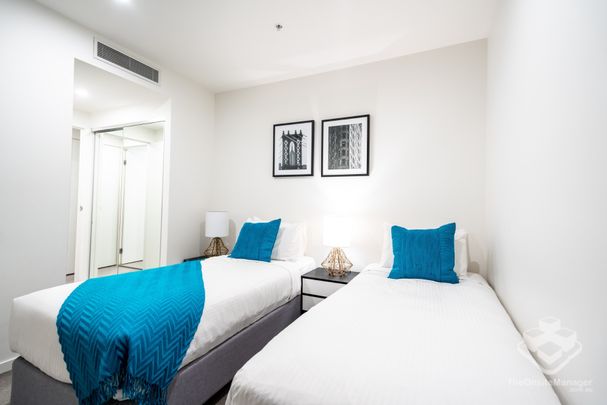 Unfurnished 2BR apartment for rent - Photo 1