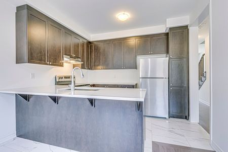 For Lease - 1365 William Halton Parkway, Oakville, Ontario - Photo 5