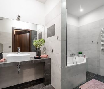 Mieszkanie do wynajęcia 3 pokoje Eliasza Radzikowskiego, Kraków 70 m² - Zdjęcie 2