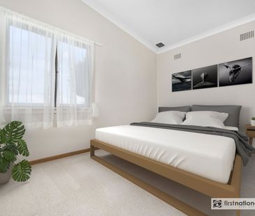 Charming 4-Bedroom Cottage - Photo 3