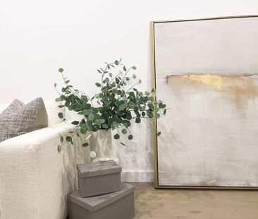 Brand New 1B + STUDY with Courtyard & Direct Street Access - Photo 3