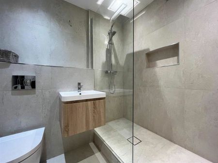 Dovecote Gardens, Sheen, SW14 - Photo 5