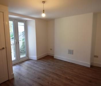 4 Bed Terraced House, Blenheim Street, BS5 - Photo 1