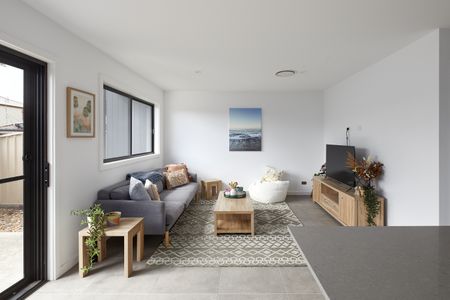 6/17 High Street, Waratah NSW 2298 - Townhouse For Rent | Domain - Photo 5