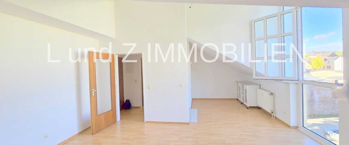 Single-Wohnung 1 Zimmer mit Blick ins Grüne. - Photo 1