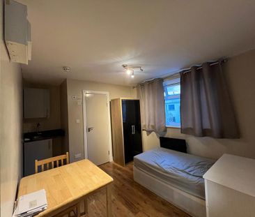 Studio to rent - Photo 5