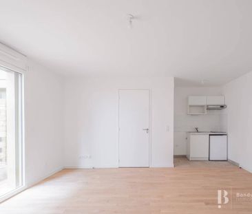 Rental Apartment Courbevoie - Photo 1