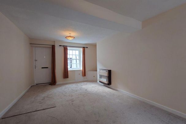 2 bedroom house to rent - Photo 1