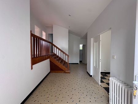 Location Maison 4 pièces 104m² - Photo 5