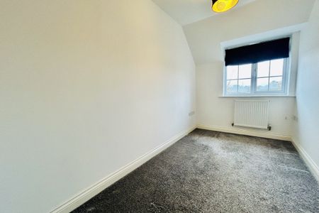 Sinfin Moor Lane - Photo 2