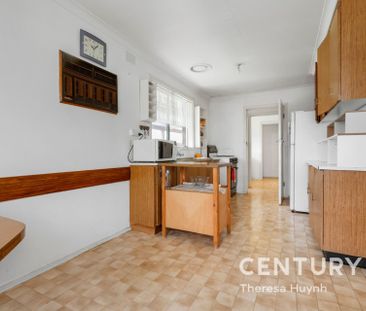 Great Family Home - Photo 3