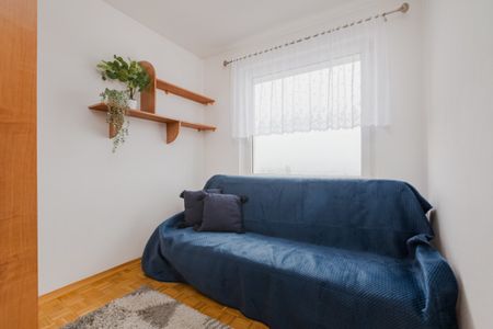 Jasne 3-pokojowe mieszkanie w Chyloni - Photo 3