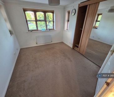 4 bedroom detached house to rent - Photo 5