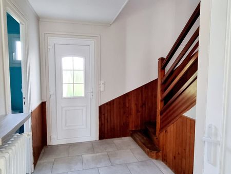 Maison - 4 pièces - 73 m² - Saint-Benoît-du-Sault - Photo 3