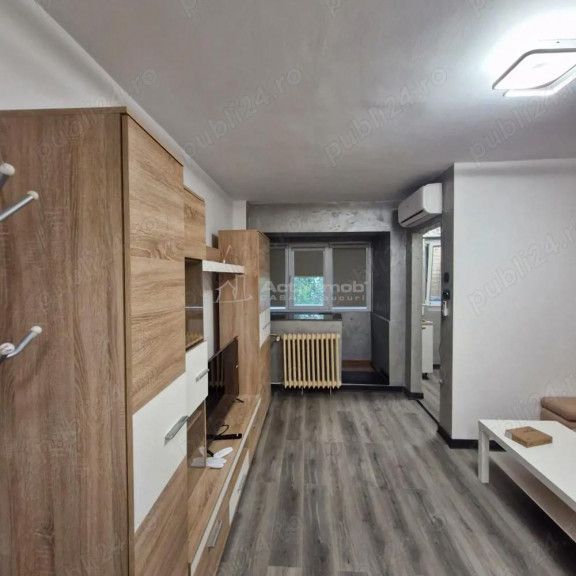 Garsoniera semidec. - Titan - Aleea Barajul Bistritei - Fotografie 1