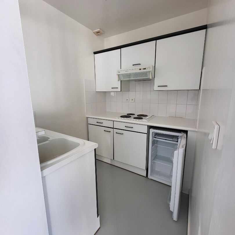 Location Appartement 2 pièces 31m² - Photo 1