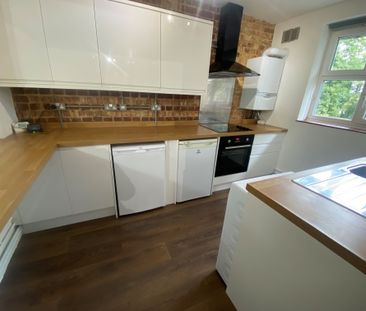 Stanborough Green, Welwyn Garden City - Photo 5
