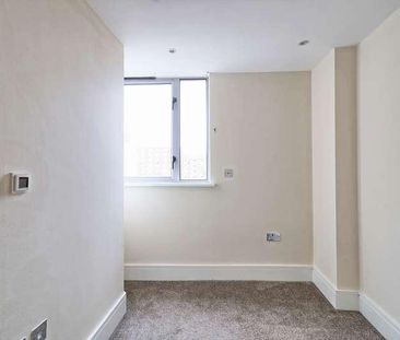 North Street, Romford, Rmj, RM1 - Photo 4