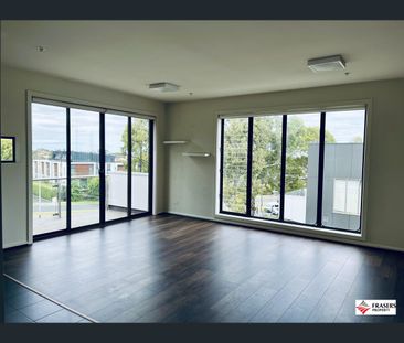 214/8 Yarra Bing Crescent, Burwood, Vic 3125 - Photo 4