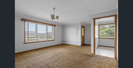 LOW MAINTENANCE! - Photo 5