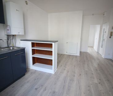Location Appartement 2 pièces 31m² ST JUNIEN 87200 - Photo 1