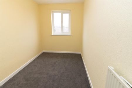 2 Bedroom Flat - First Floor - Photo 2