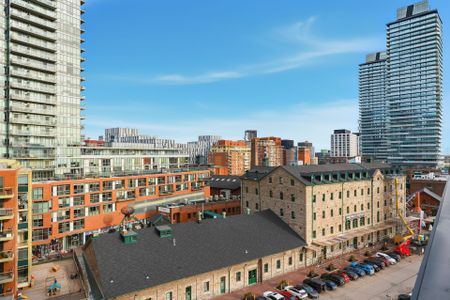 For Lease - 35 Parliament Street Unit# 806, Toronto, Ontario - Photo 2