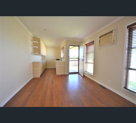 4 Walpa Court, Westmeadows, Vic 3049 - Photo 4