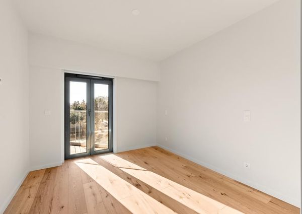 3 Bedroom Apartment with swimming pool, Miraflores, Oeiras
