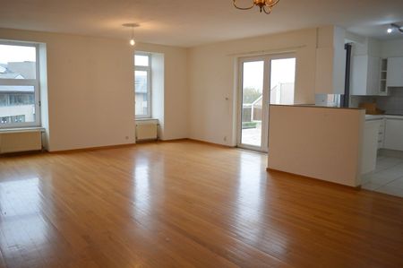 Gezellig dakappartement met terras in Gullegem met 2 slaapkamers - Foto 4