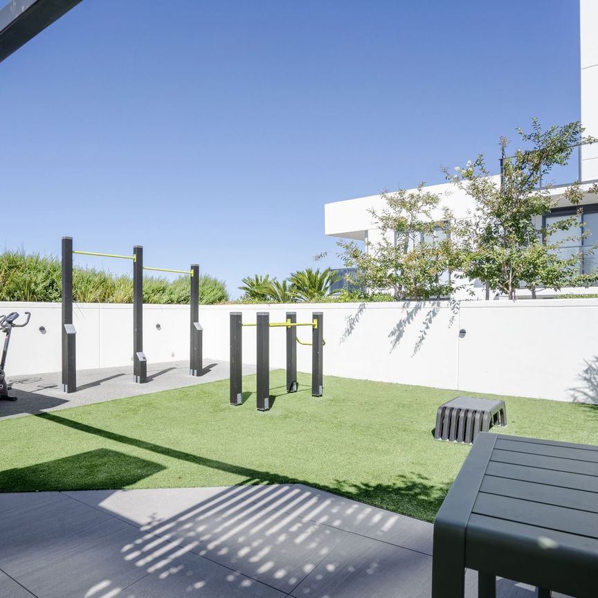 615/90 Swain Street, Gungahlin - Photo 1