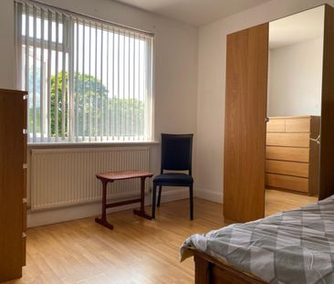 1 Bed Flat, Brangbourne Road, BR1 - Photo 5