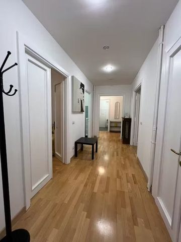 Via Giunio Bazzoni, Rome, Lazio 00195 - Photo 4