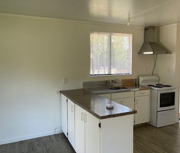 This tidy three-bedroom property is an absolute gem, perfectly situ... - Photo 4