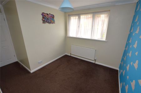 Edwards Close, Plympton, Plymouth, PL7 - Photo 3