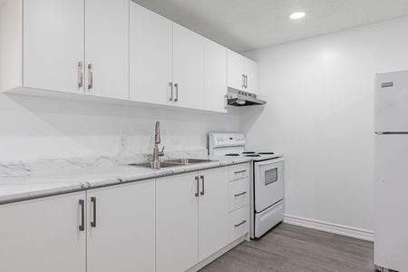 For Lease - 27 Danby Avenue Unit# 2, Toronto, Ontario - Photo 5