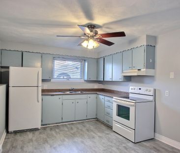 32 Meadowdale, Moncton, NB, E1G 1E1, Canada - Photo 2