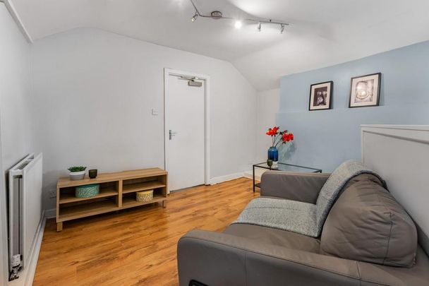 1 bedroom house to rent - Photo 1